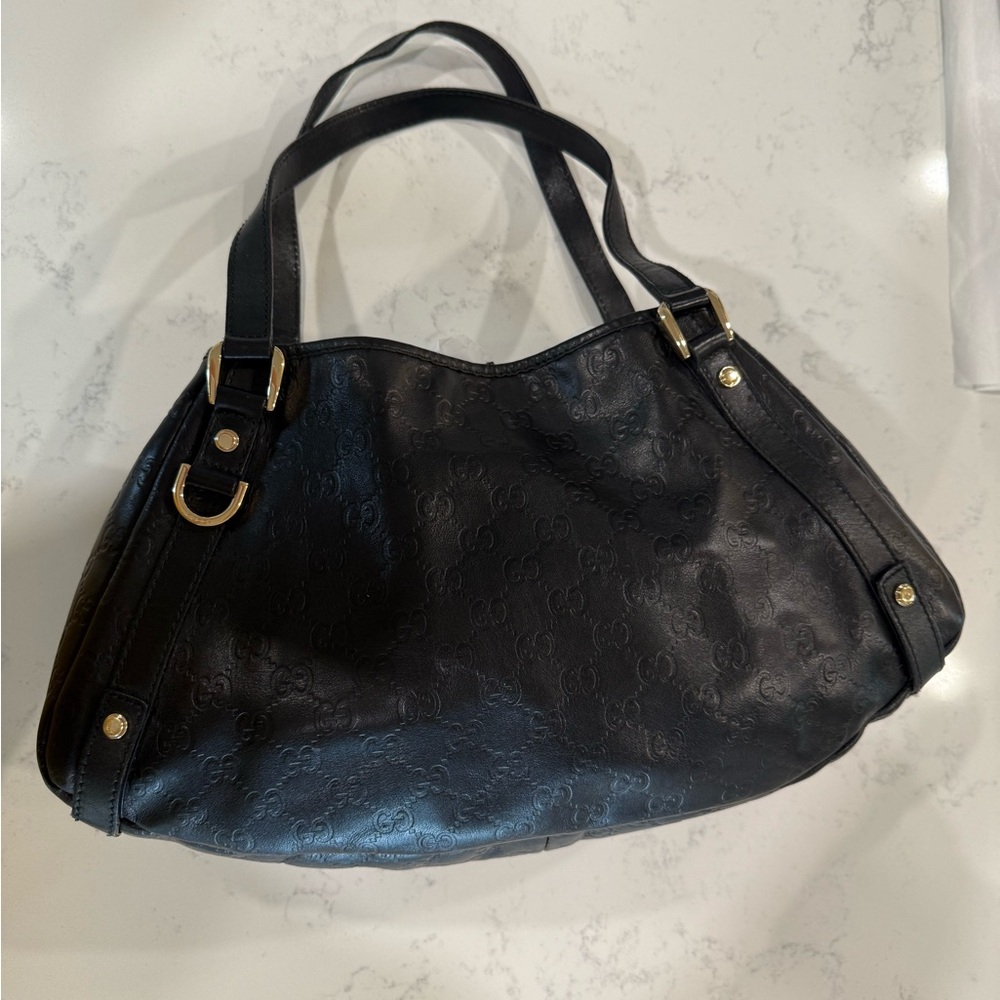 Gucci Black Guccissima Leather Abbey Medium Shoulder Bag